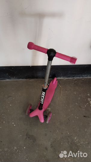 Самокат детский трехколесный б/у