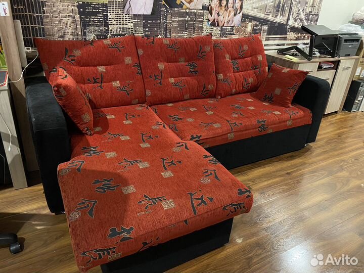 Угловой диван