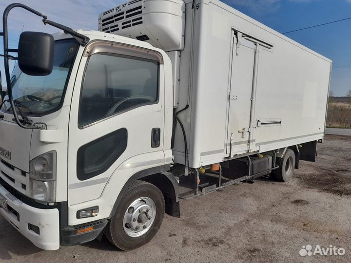 Isuzu Forward (F-Series), 2014