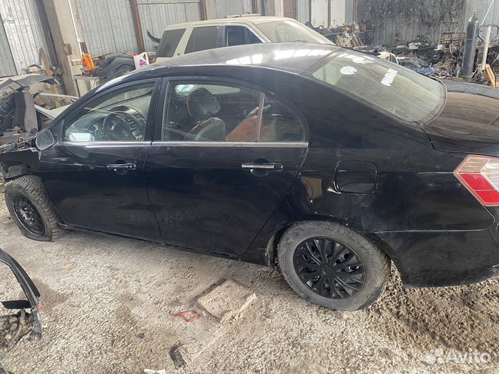 В разбор на запчасти geely emgrand 7