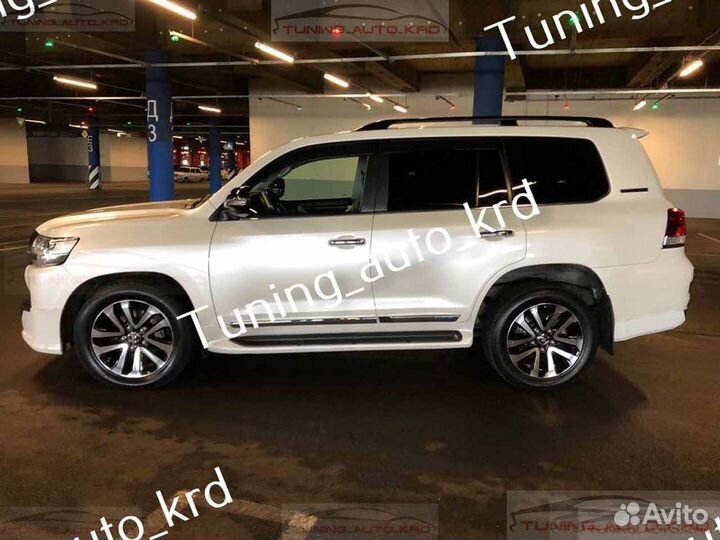 Молдинги дверей Toyota Land Cruiser 200 V3574