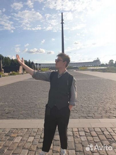 Вокалист певец