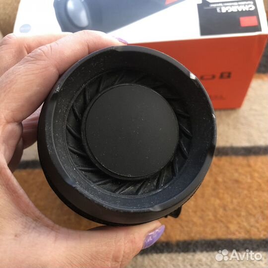 Колонка jbl charge 3 работает от сети