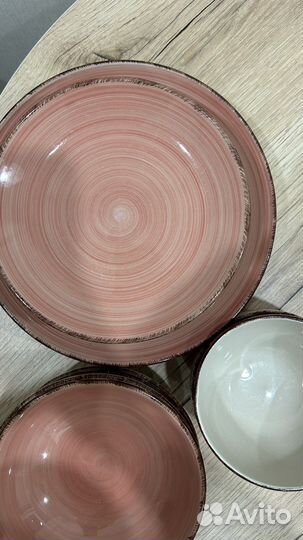 Набор тарелок