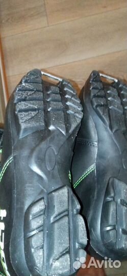 Лыжные ботинки 37 размер nnn