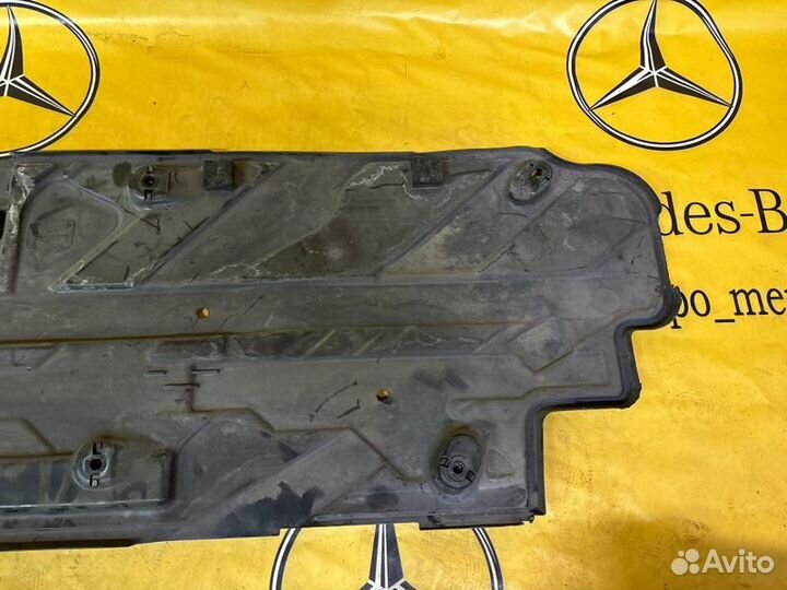 Защита днища кузова левая Mercedes C-Class C204