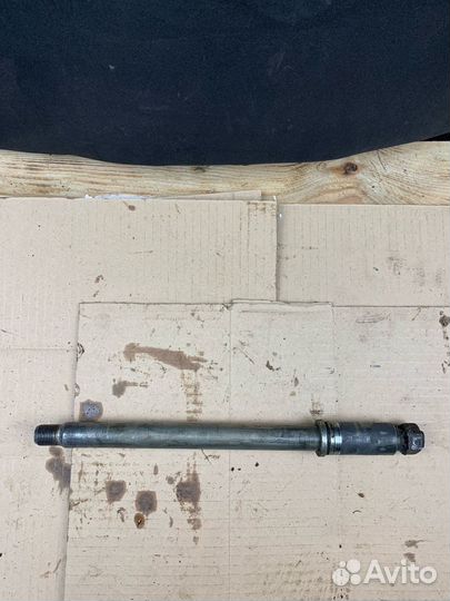 Ось передняя Yamaha XV1900 Stratoliner 2006-2009