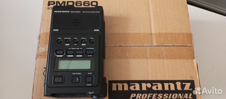 Кассетный магнитофон новый