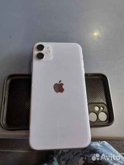 iPhone 11