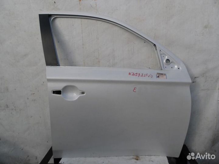 Дверь передняя правая Митсубиси Аутлендер 3 хл XL