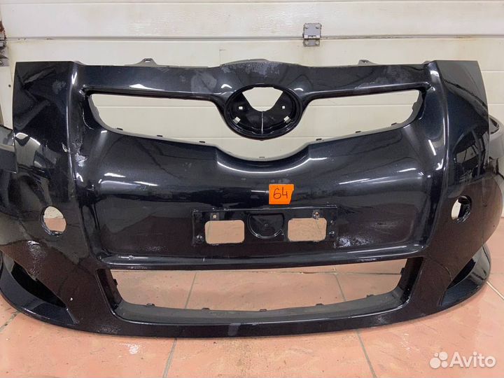 Бампер передний Toyota Auris