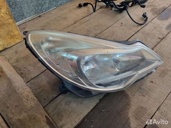 Фара правая opel corsa d
