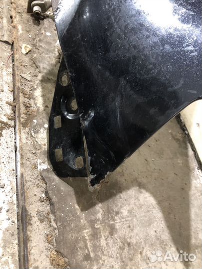 Крыло переднее правое на volkswagen polo