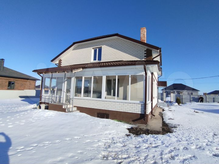 Дом 172 м² на участке 15 сот.