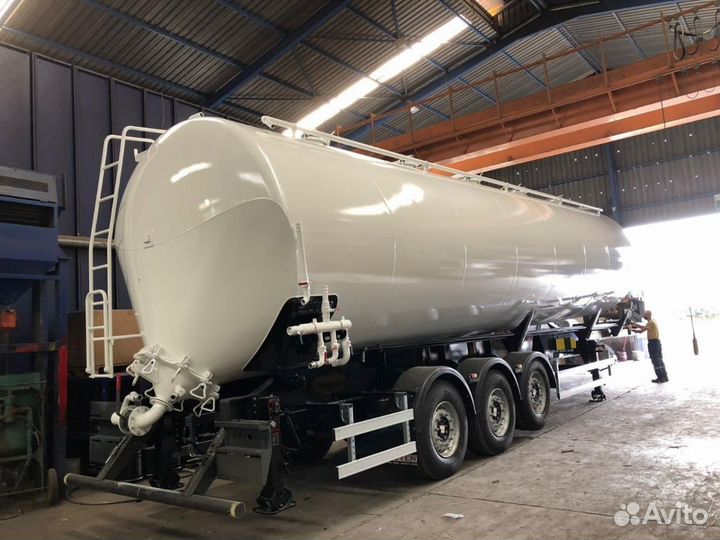 Полуприцеп кормовоз GuteWolf 20000-55000л зерновоз с подъем. мех, 2024