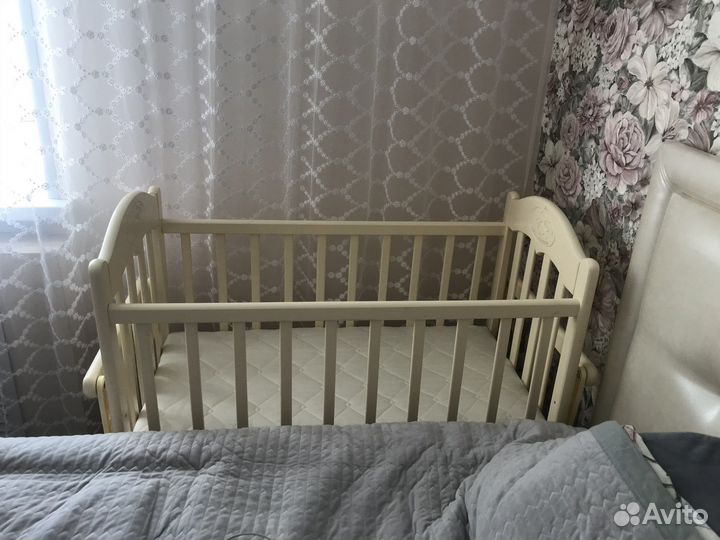 Миниатюрная кроватка (колыбель) с матрасом