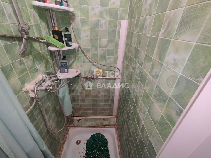 Комната 17 м² в 1-к., 1/2 эт.