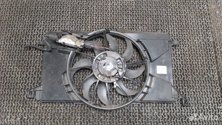 Вентилятор радиатора Ford Focus 3, 2011