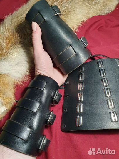 Наруч браслет из кожи