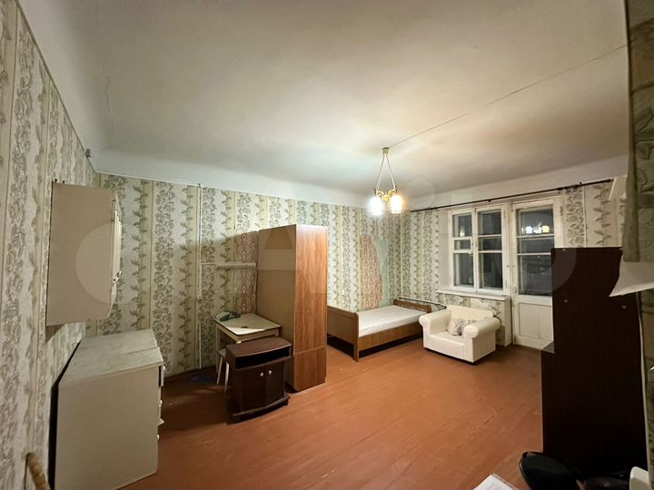 Комната 23,9 м² в 4-к., 3/4 эт.