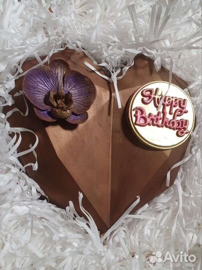 Большое сердце из шоколада+клубника в шоколаде