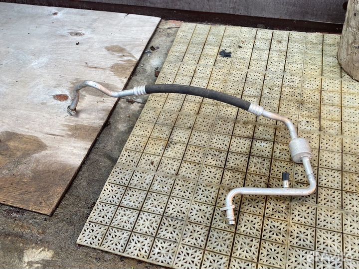 Трубка кондиционера renault