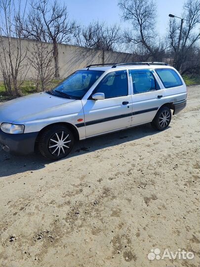 В разборе Ford escort 1998г. 1.8 TD diesel механик