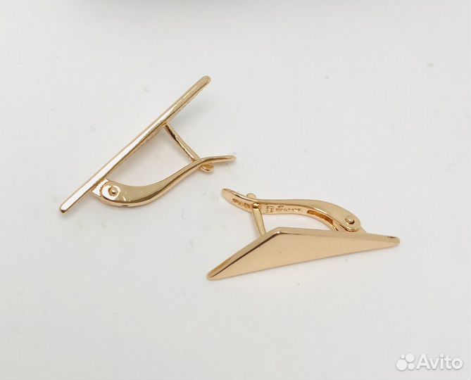 Серьги из медицинского сплава