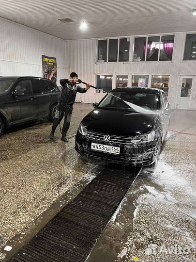 Автомойщики