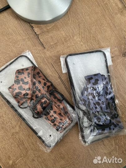 Кроссбоди чехол на iPhone 11 pro