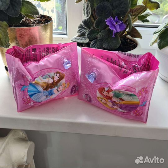 Нарукавники для плавания