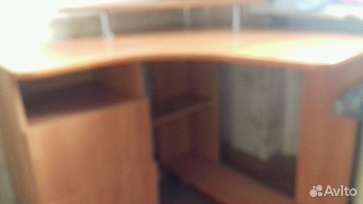 Письменный стол