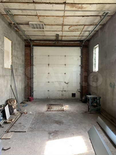 Свободного назначения, 300 м²