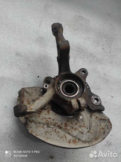 Кулак поворотный левый Chery Amulet