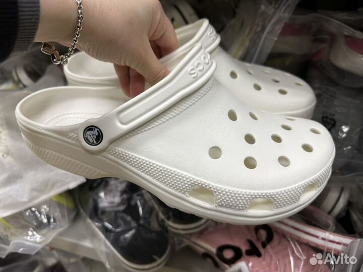 Crocs classic clog