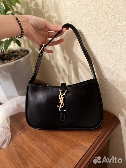 Yves saint laurent сумка