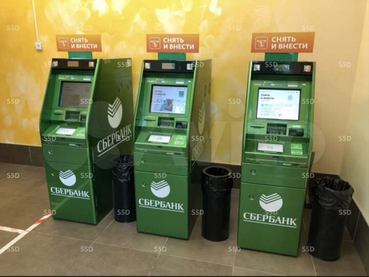 Продам торговое помещение, 403.8 м²