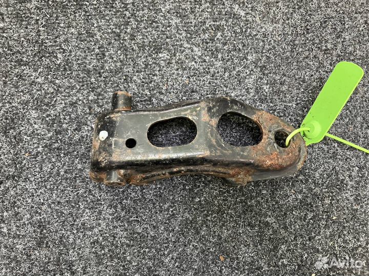 Рычаг передний левый верхний Lexus LS 4 2007