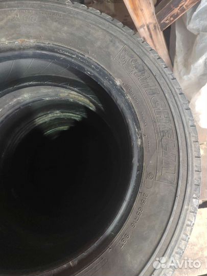 Michelin Latitude Cross 215/65 R16 98T