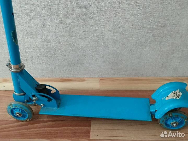 Продам детский самокат