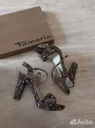 Босоножки женские 38 размер