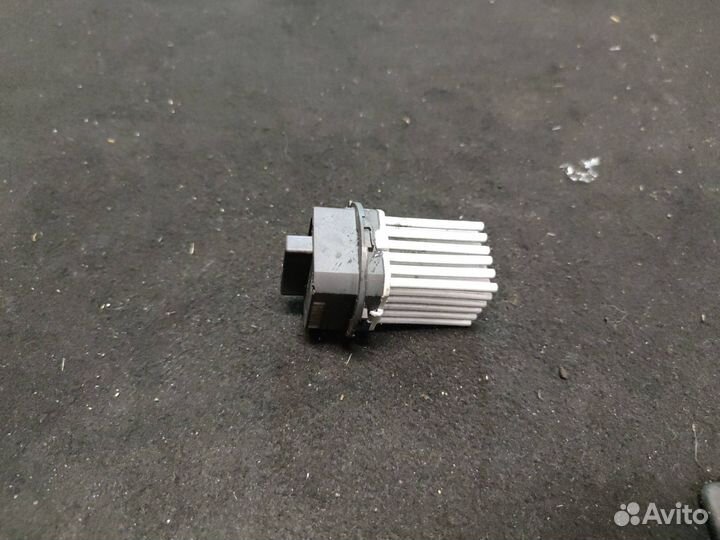 Сопротивление печки Mercedes-Benz C-Класс