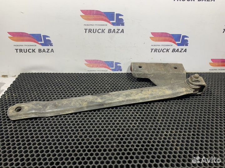 1721704 Кронштейн радиатора Scania 5-series