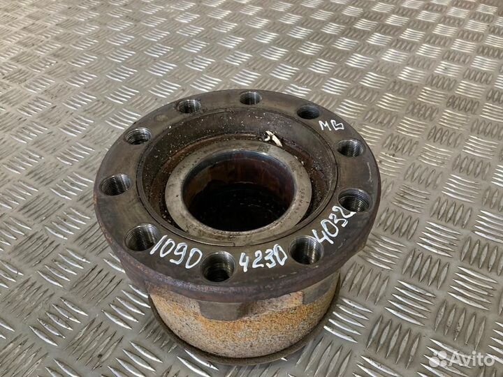 Блок подшипников передней ступицы Mercedes-Benz A9