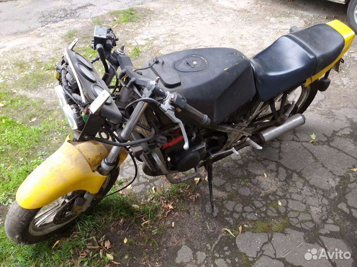 Suzuki RG250 Gamma