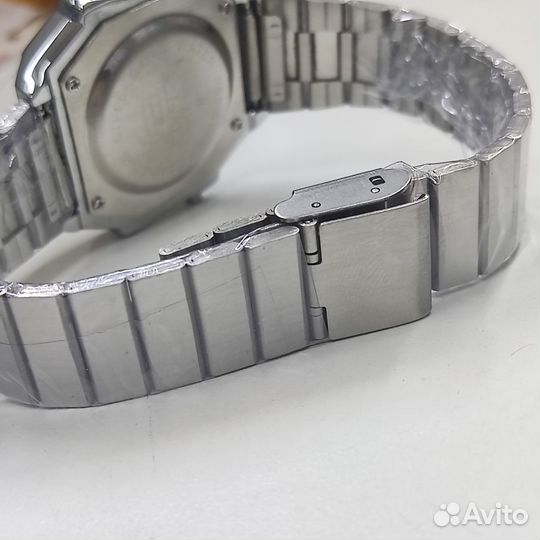 Часы casio электронные (новые)