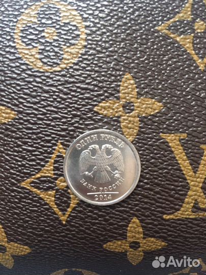 1рубль буквой 2014