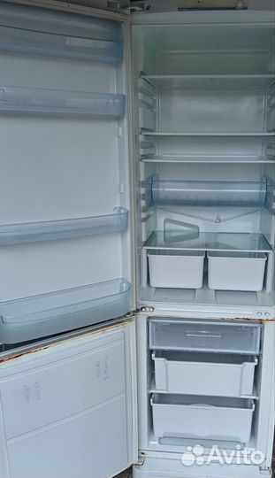 Холодильник indesit