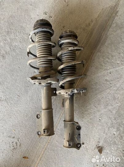 Амортизатор передний Hyundai Solaris Kia Rio