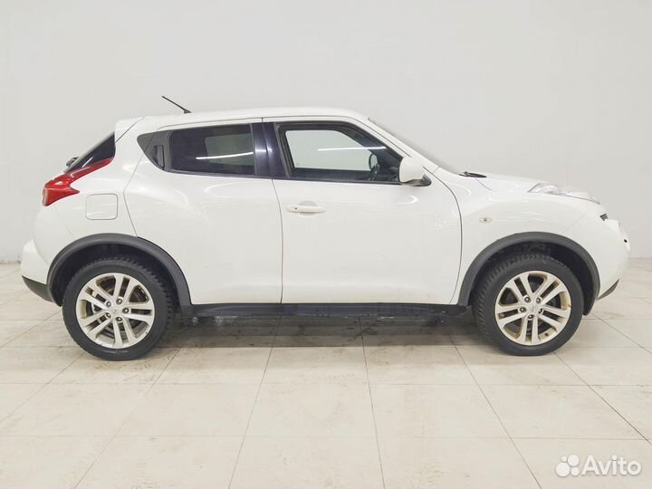 Nissan Juke 1.6 МТ, 2012, 239 270 км